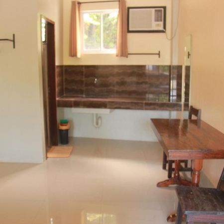 Galourique Inn El Nido Zewnętrze zdjęcie
